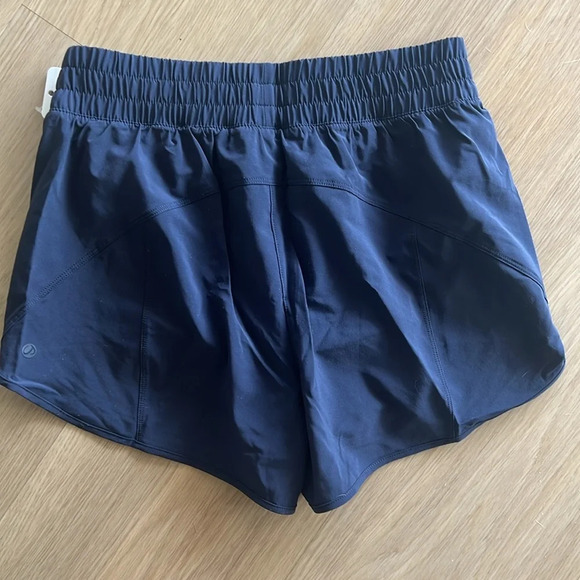 CRZ YOGA High waisted Running Shorts Mesh Liner Zip Pocket - Picture 7 of 8